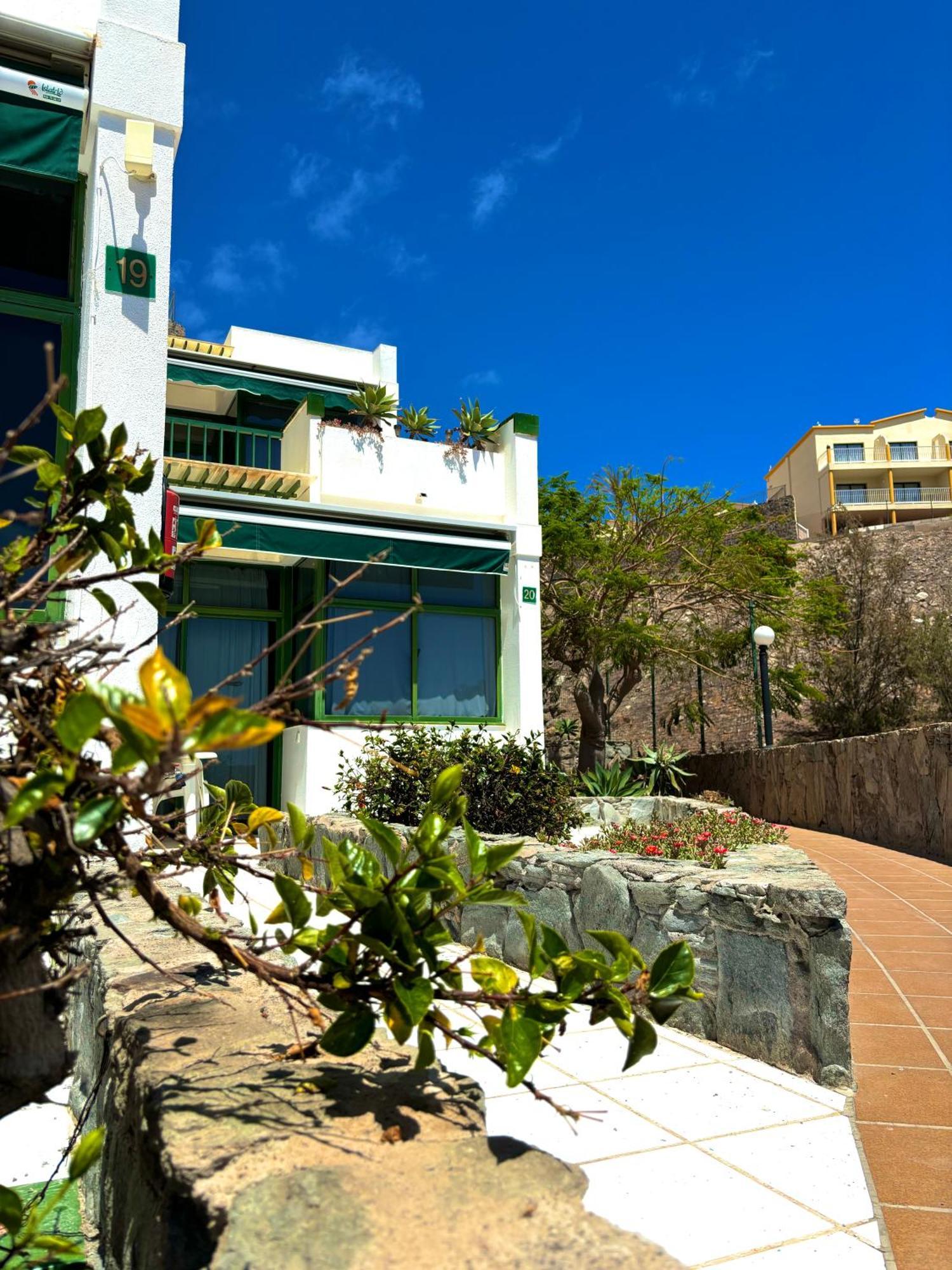 Apartamentos Halley Puerto Rico  Exteriér fotografie